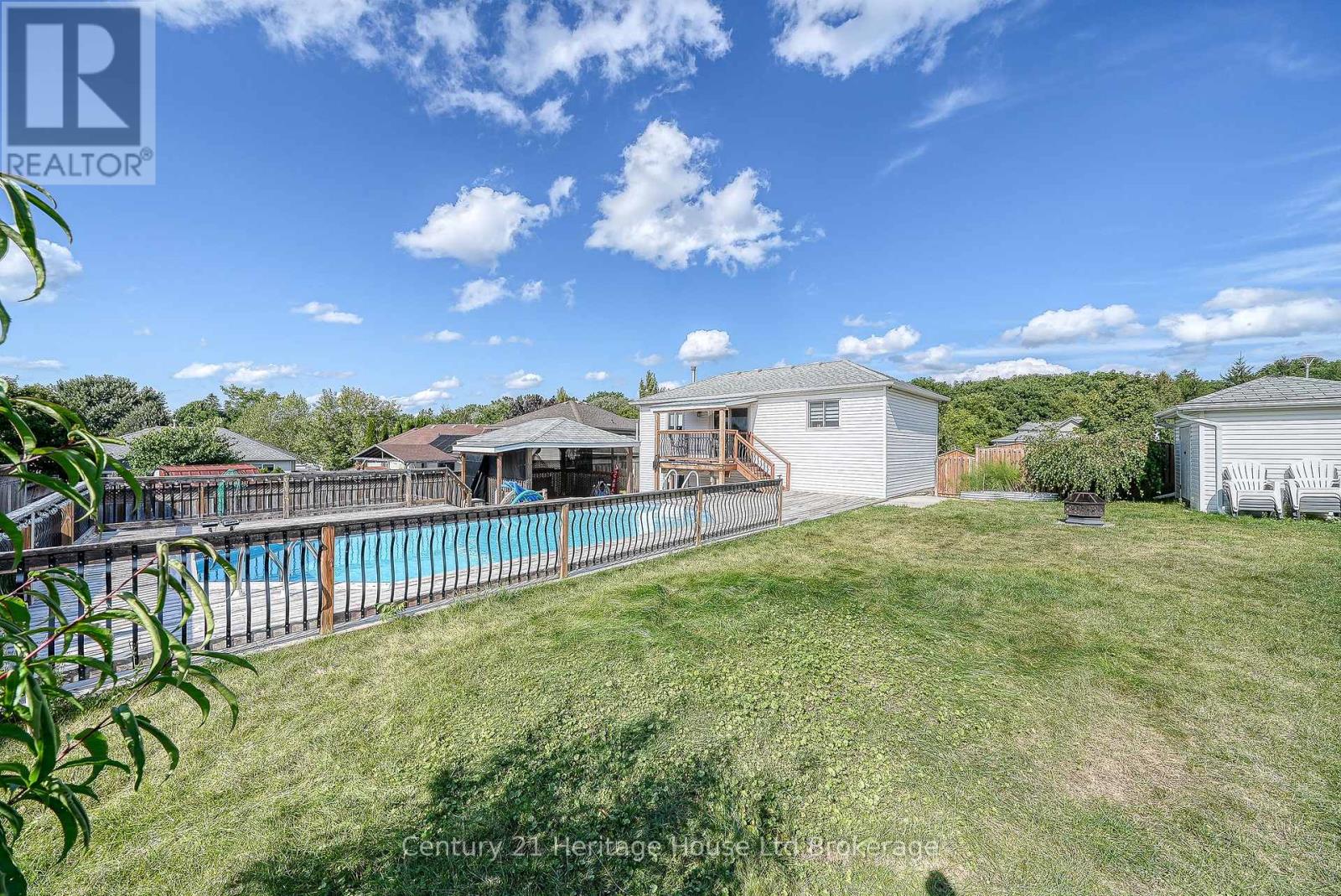 50 Pebble Beach Court, Woodstock, Ontario  N4S 8X2 - Photo 35 - X12473742