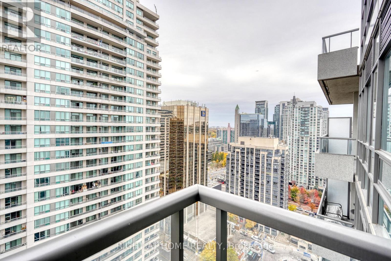 Ph215 - 35 Hollywood Avenue, Toronto, Ontario  M2N 0A9 - Photo 10 - C12473616