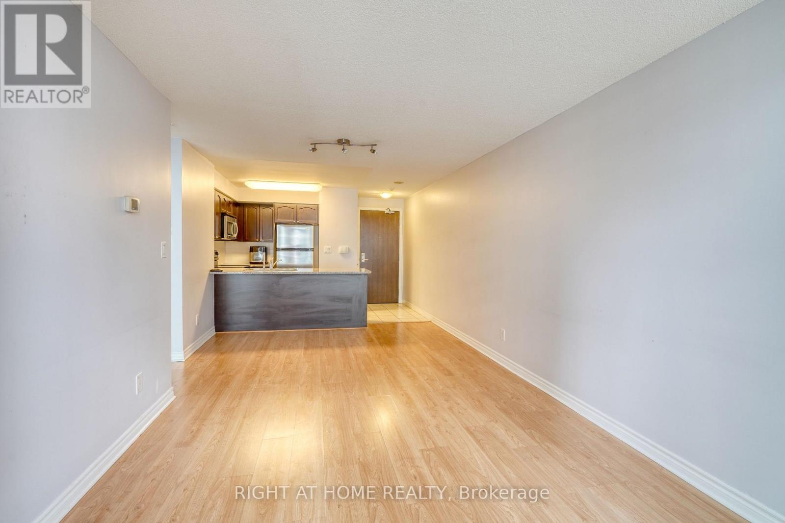Ph215 - 35 Hollywood Avenue, Toronto, Ontario  M2N 0A9 - Photo 15 - C12473616