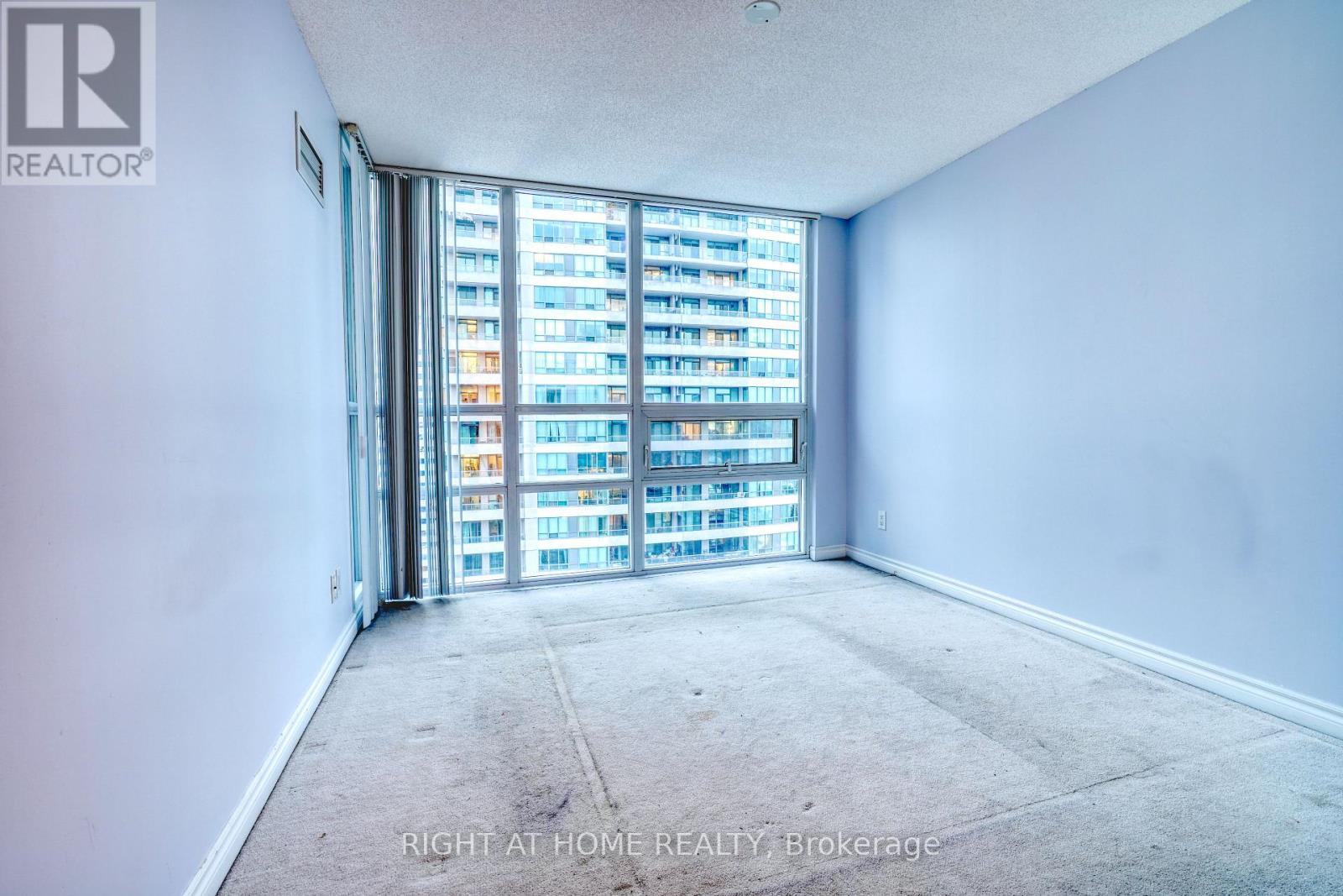 Ph215 - 35 Hollywood Avenue, Toronto, Ontario  M2N 0A9 - Photo 17 - C12473616