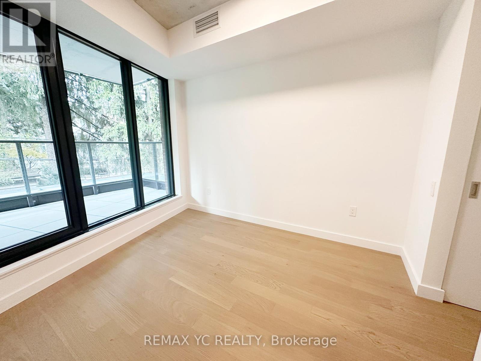 214 - 1720 Bayview Avenue, Toronto, Ontario  M4G 3C4 - Photo 10 - C12473624