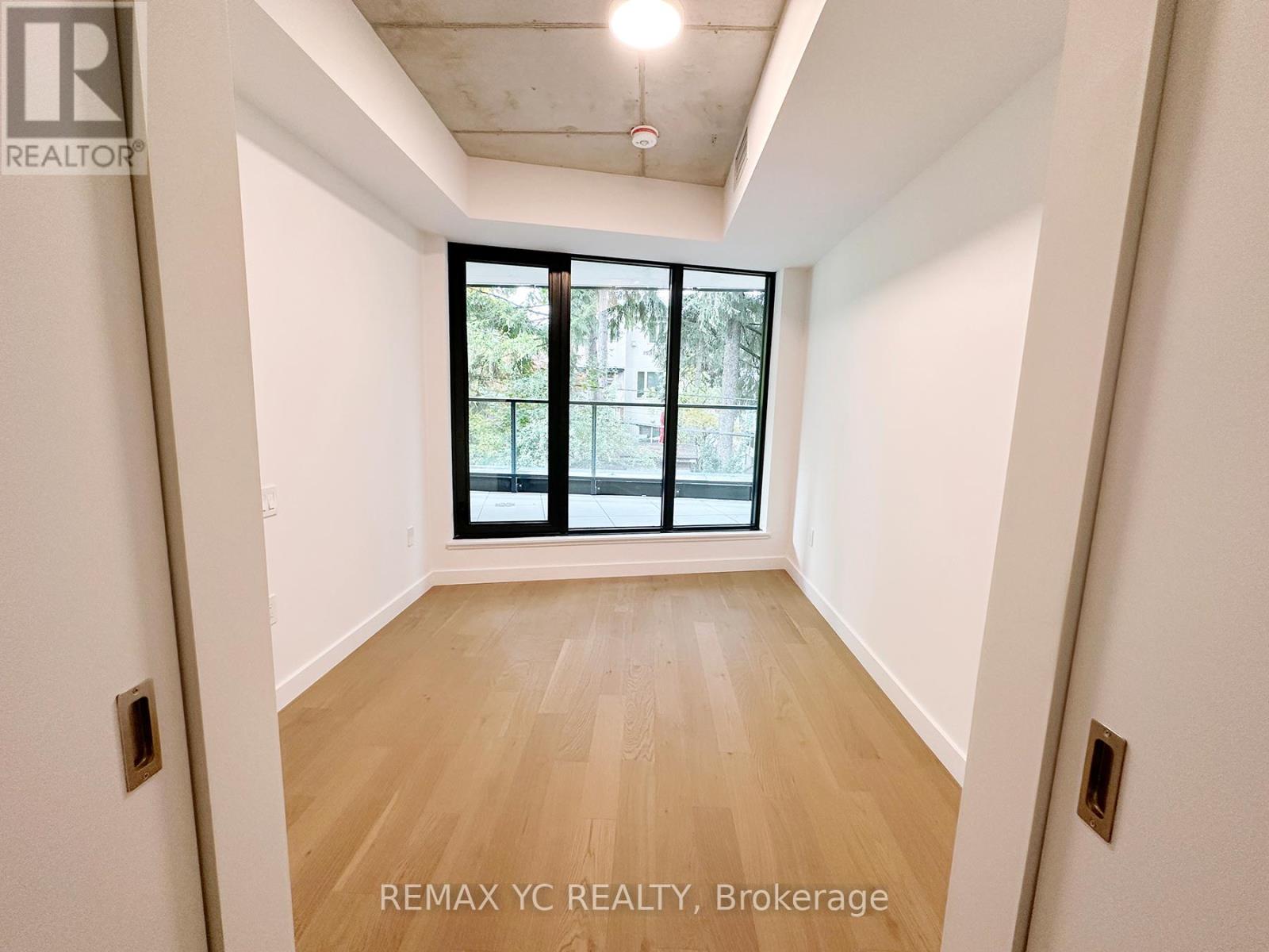 214 - 1720 Bayview Avenue, Toronto, Ontario  M4G 3C4 - Photo 12 - C12473624