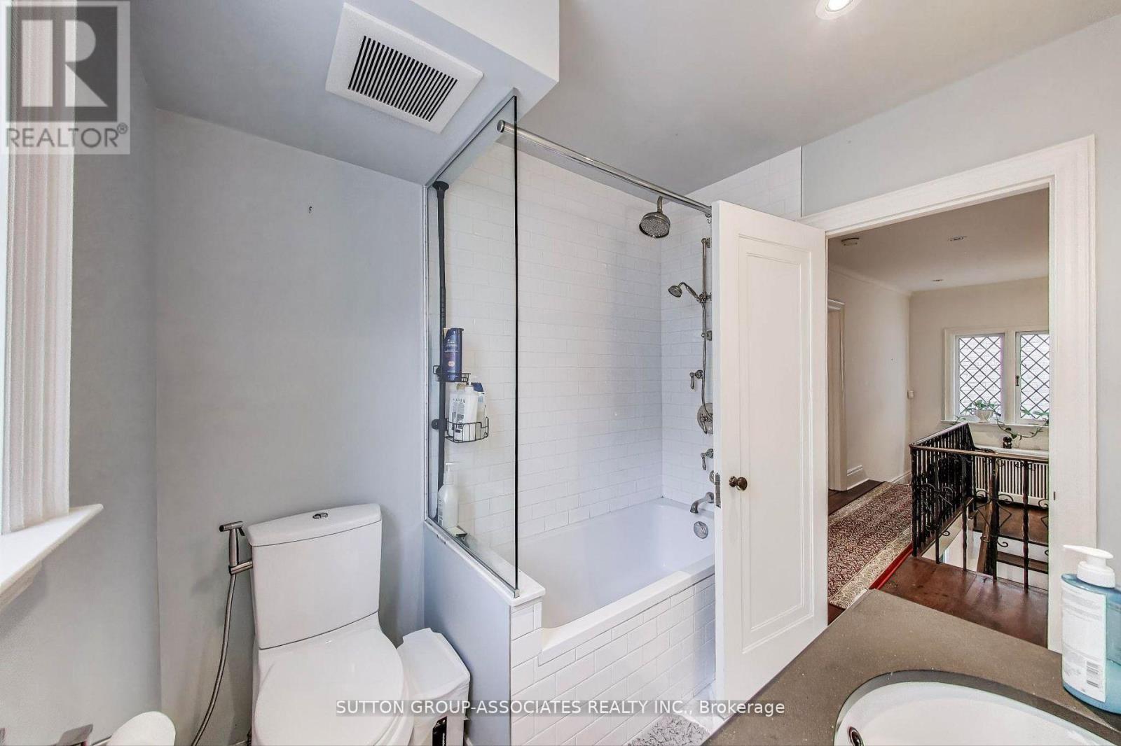 202 Forest Hill Road, Toronto, Ontario  M5P 2N4 - Photo 27 - C12473687
