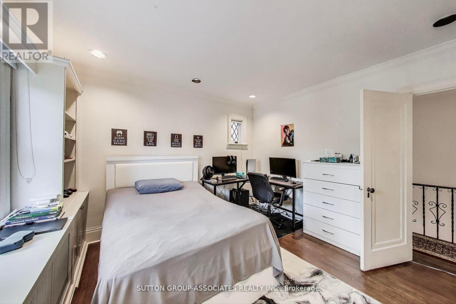 202 Forest Hill Road, Toronto, Ontario  M5P 2N4 - Photo 29 - C12473687