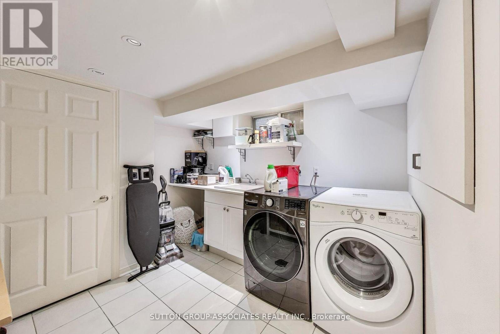 202 Forest Hill Road, Toronto, Ontario  M5P 2N4 - Photo 33 - C12473687