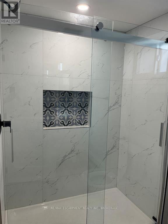 3 - 621 Hagar Street, Welland (Lincoln/crowland), Ontario  L3B 4K2 - Photo 7 - X12473872