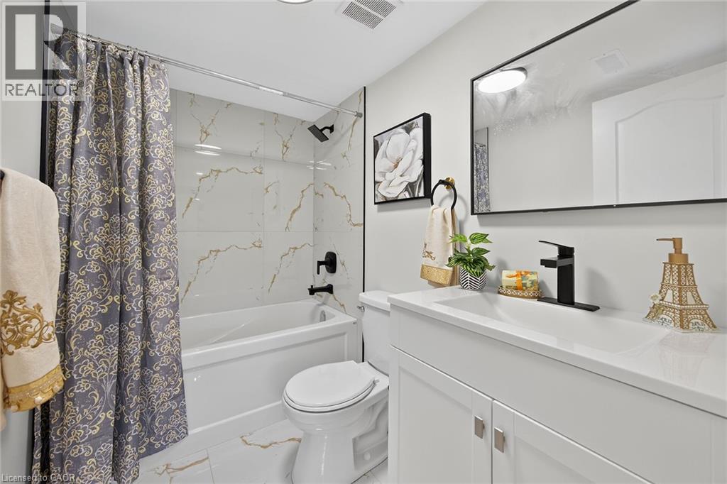 175 East 45th Street, Hamilton, Ontario  L8T 3K4 - Photo 29 - 40780564