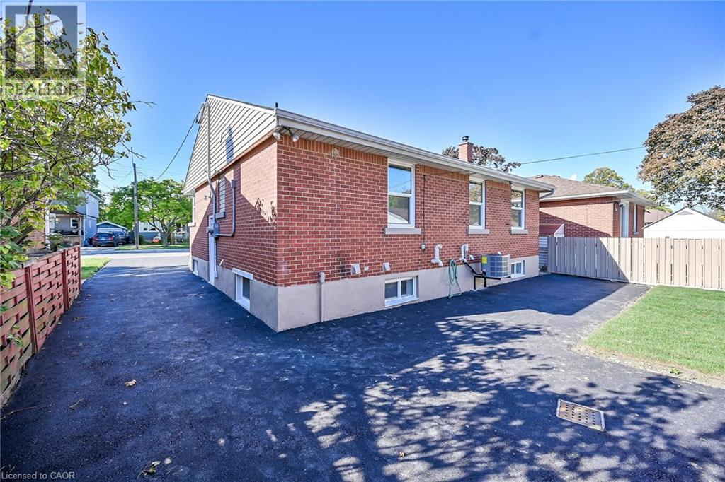 175 East 45th Street, Hamilton, Ontario  L8T 3K4 - Photo 41 - 40780564