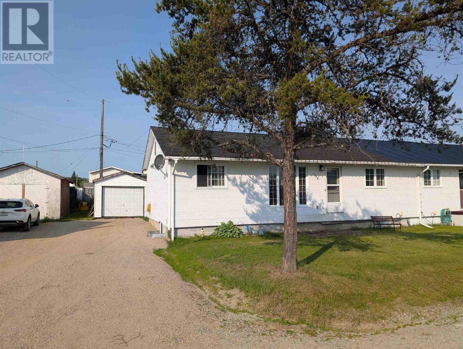 154 Avenue Du Parc, Dubreuilville, Ontario  P0S 1B0 - Photo 4 - SM251821