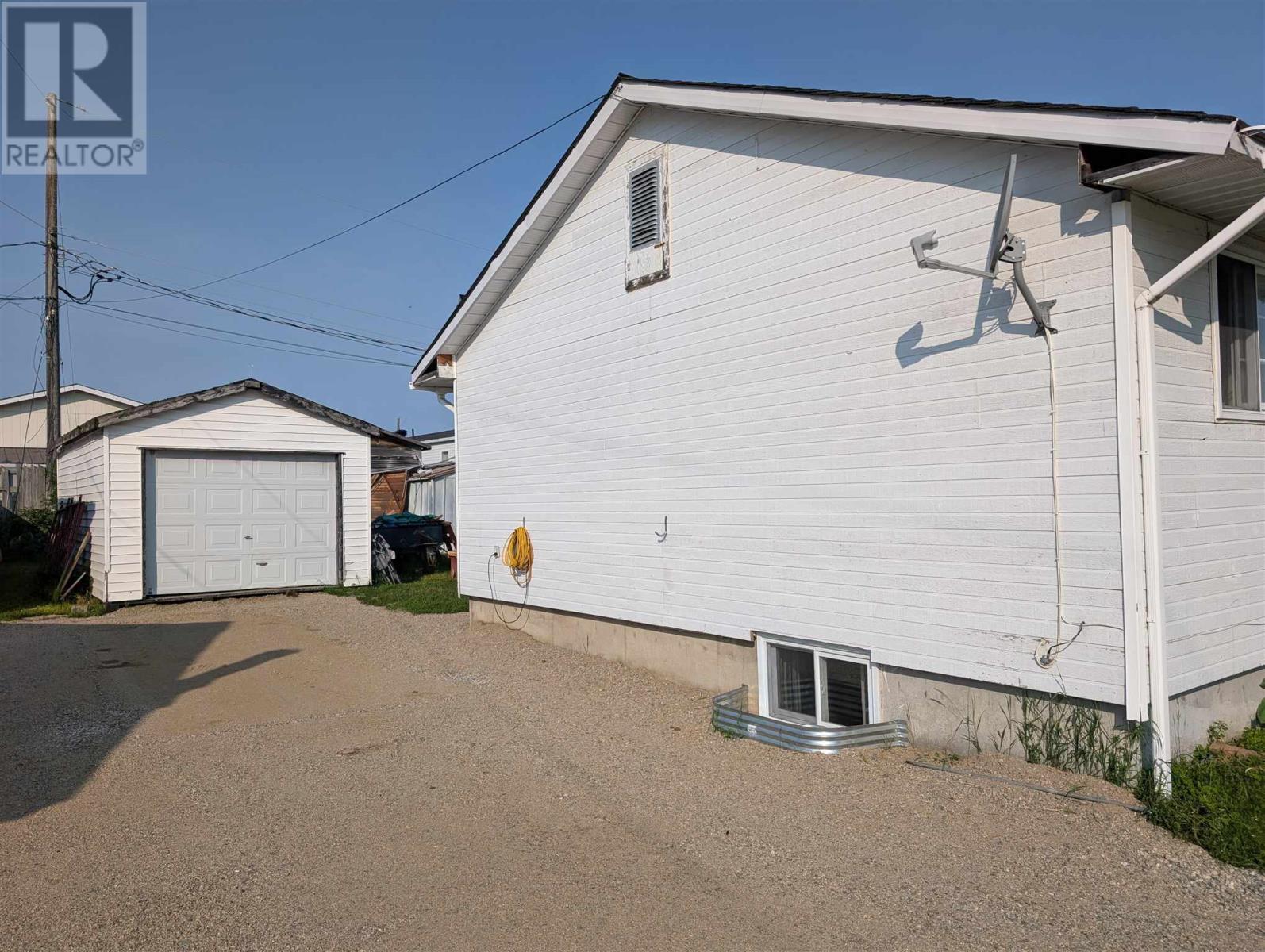 154 Avenue Du Parc, Dubreuilville, Ontario  P0S 1B0 - Photo 5 - SM251821