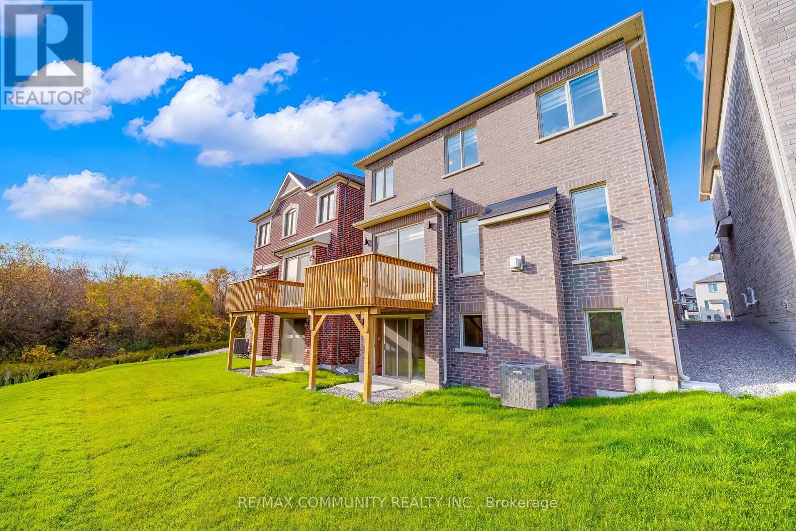 3328 Marchington Square, Pickering, Ontario  L1X 0T1 - Photo 36 - E12473620