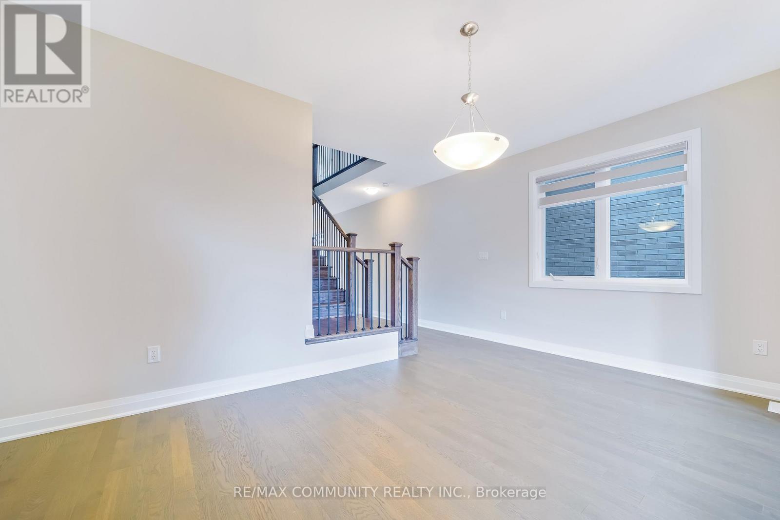 3328 Marchington Square, Pickering, Ontario  L1X 0T1 - Photo 9 - E12473620