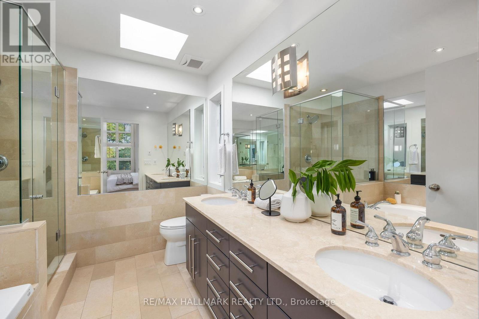 29b Beechwood Drive, Toronto, Ontario  M4K 3H7 - Photo 21 - E12473641