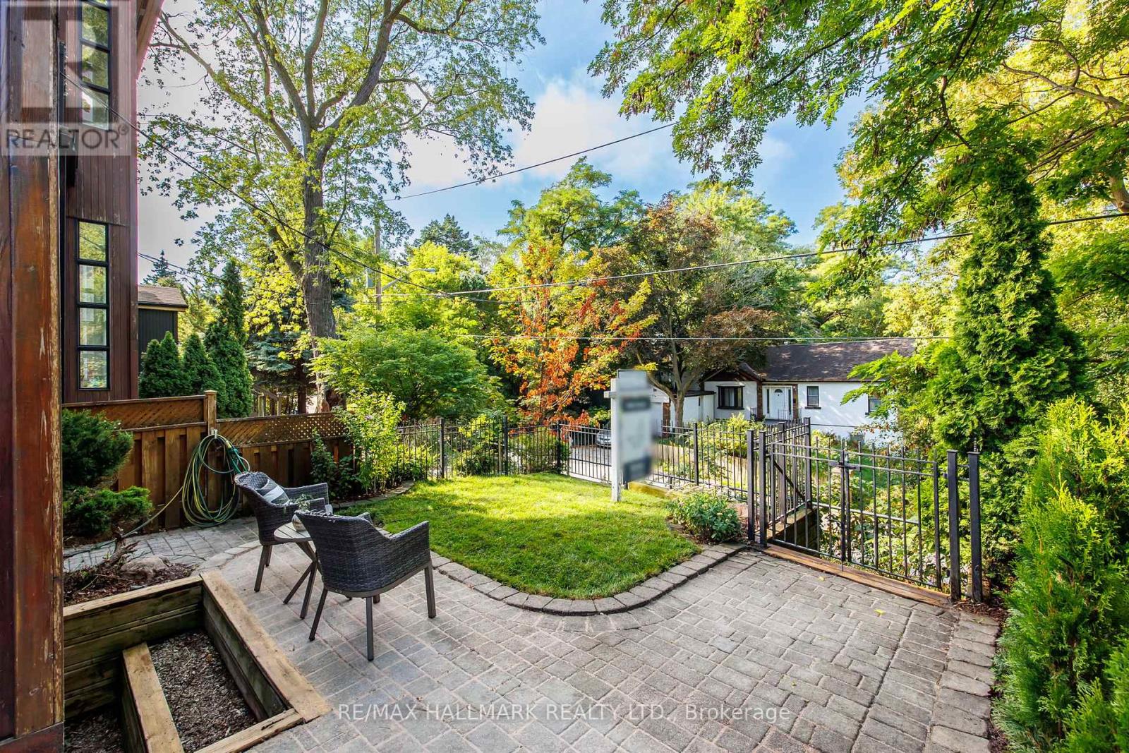 29b Beechwood Drive, Toronto, Ontario  M4K 3H7 - Photo 40 - E12473641