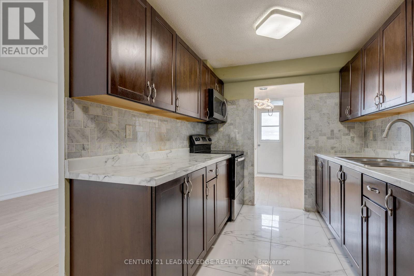 1704 - 270 Palmdale Drive, Toronto, Ontario  M1T 3N8 - Photo 12 - E12473682