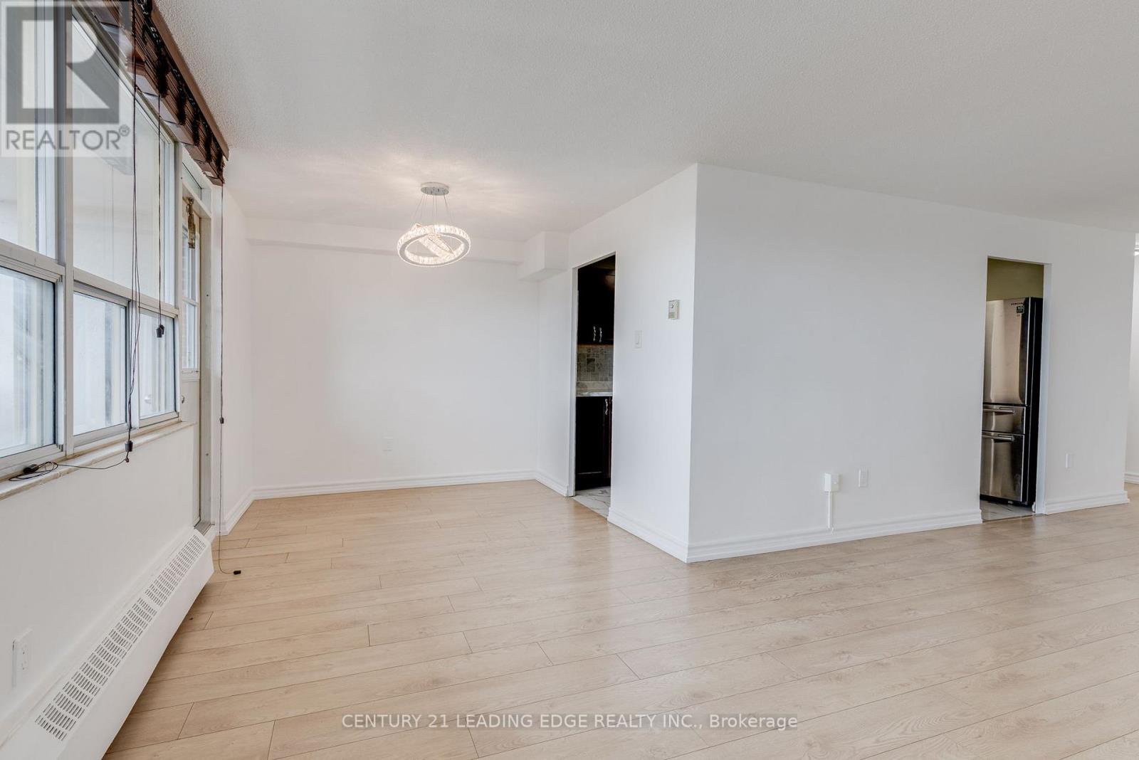 1704 - 270 Palmdale Drive, Toronto, Ontario  M1T 3N8 - Photo 7 - E12473682
