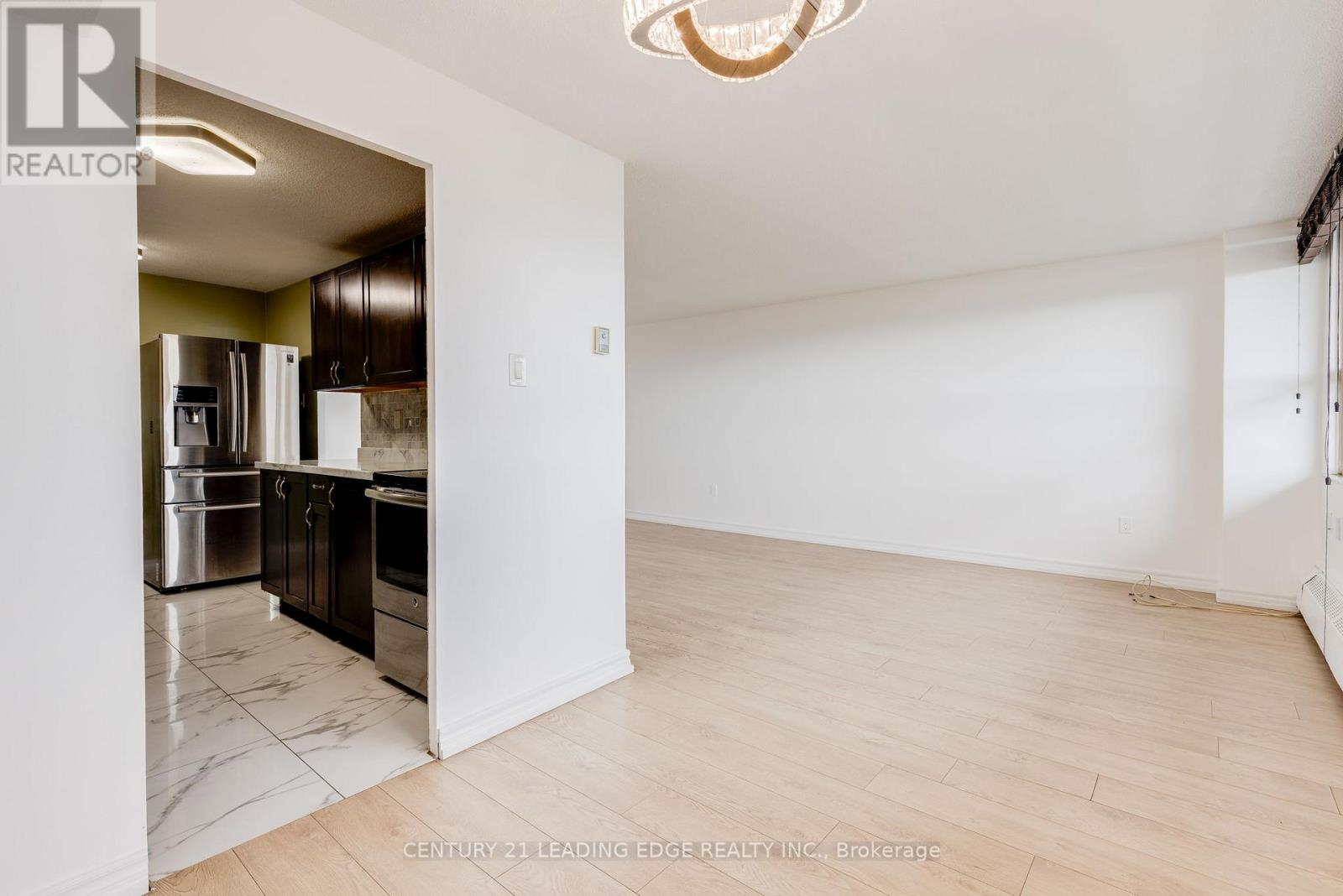 1704 - 270 Palmdale Drive, Toronto, Ontario  M1T 3N8 - Photo 9 - E12473682