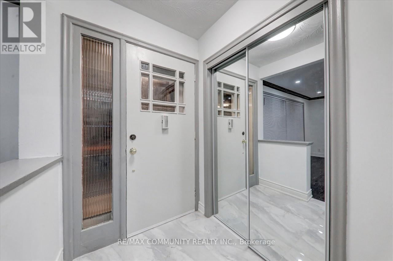 Main - 58 Gully Drive, Toronto, Ontario  M1K 4W4 - Photo 8 - E12473688