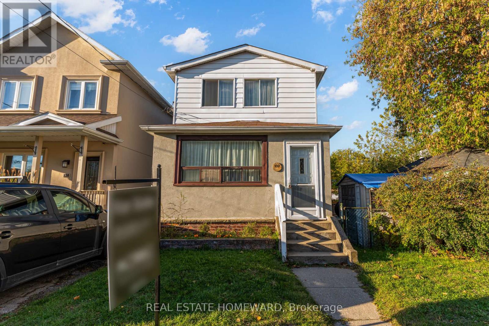 132 HOLLIS AVENUE, Toronto, Ontario