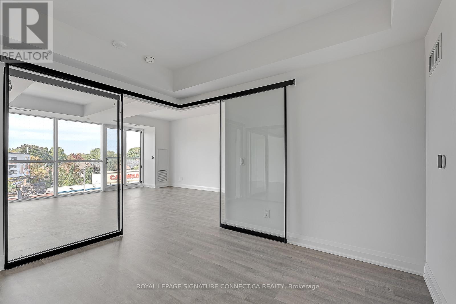 403 - 2369 Danforth Avenue, Toronto, Ontario  M4C 0B1 - Photo 13 - E12473699