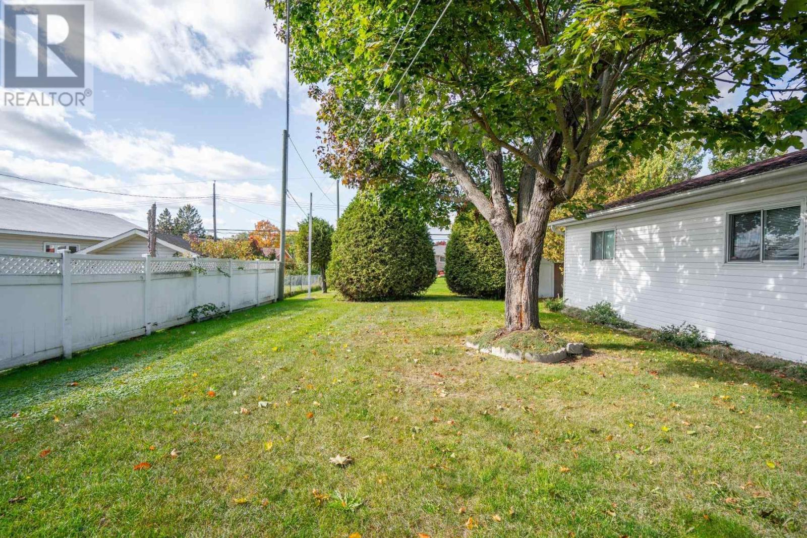 193 Reid St, Sault Ste. Marie, Ontario  P6B 4T8 - Photo 41 - SM252982