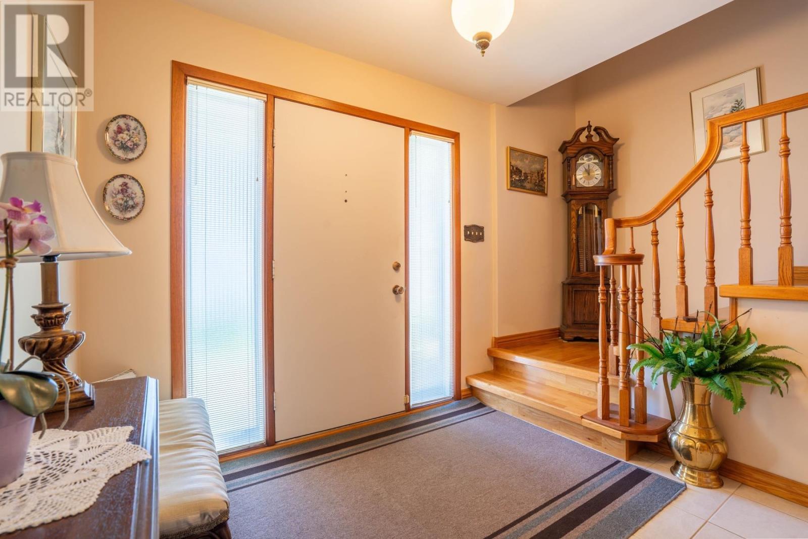 193 Reid St, Sault Ste. Marie, Ontario  P6B 4T8 - Photo 6 - SM252982