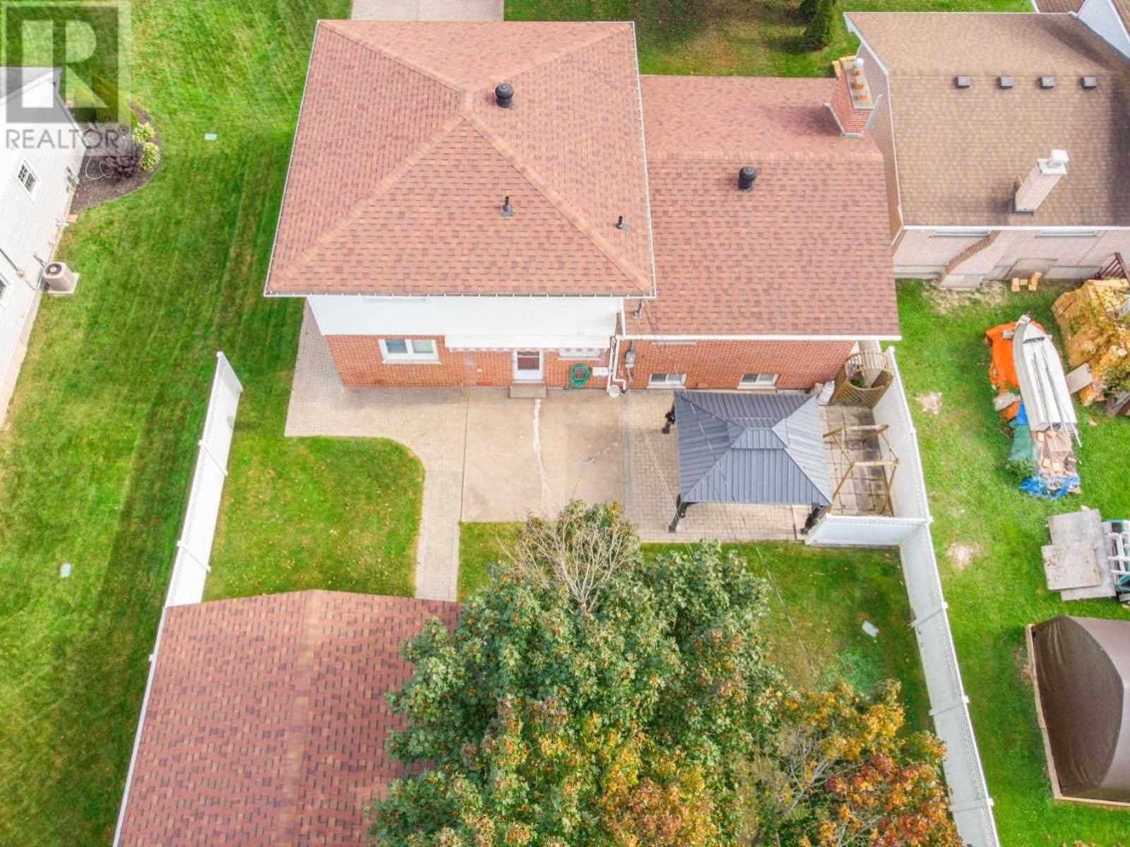 193 Reid St, Sault Ste. Marie, Ontario  P6B 4T8 - Photo 5 - SM252982