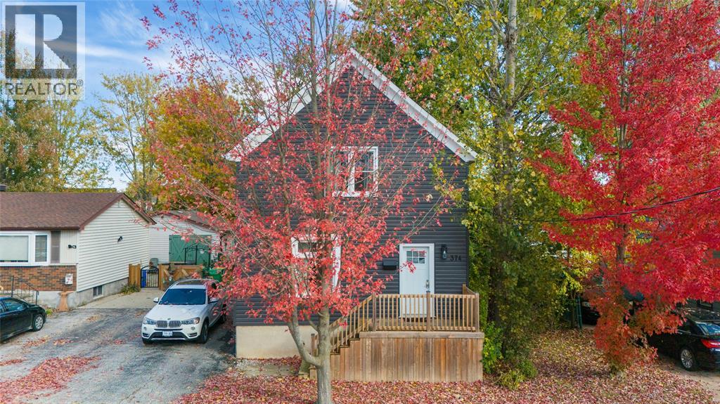 374 KERBY STREET, Petrolia, Ontario