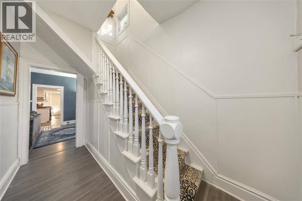 374 Kerby Street, Petrolia, Ontario  N0N 1R0 - Photo 11 - 25026689