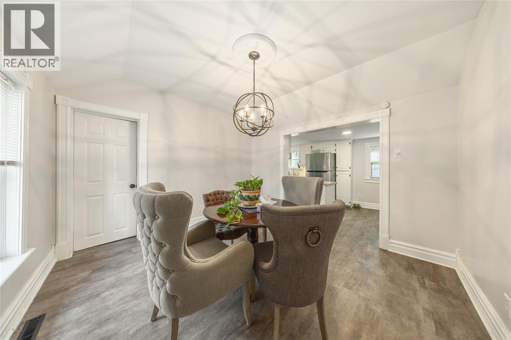 374 Kerby Street, Petrolia, Ontario  N0N 1R0 - Photo 14 - 25026689