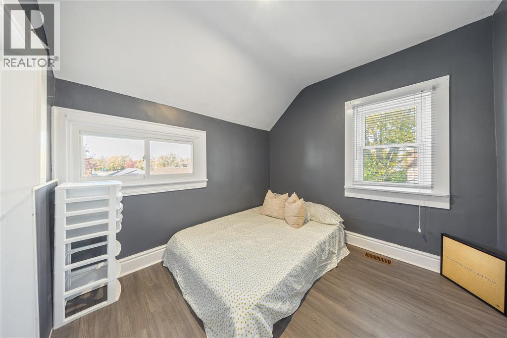 374 Kerby Street, Petrolia, Ontario  N0N 1R0 - Photo 20 - 25026689