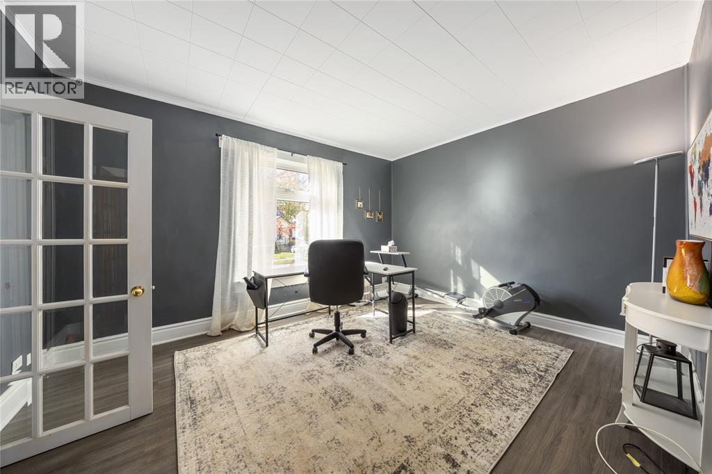 374 Kerby Street, Petrolia, Ontario  N0N 1R0 - Photo 9 - 25026689