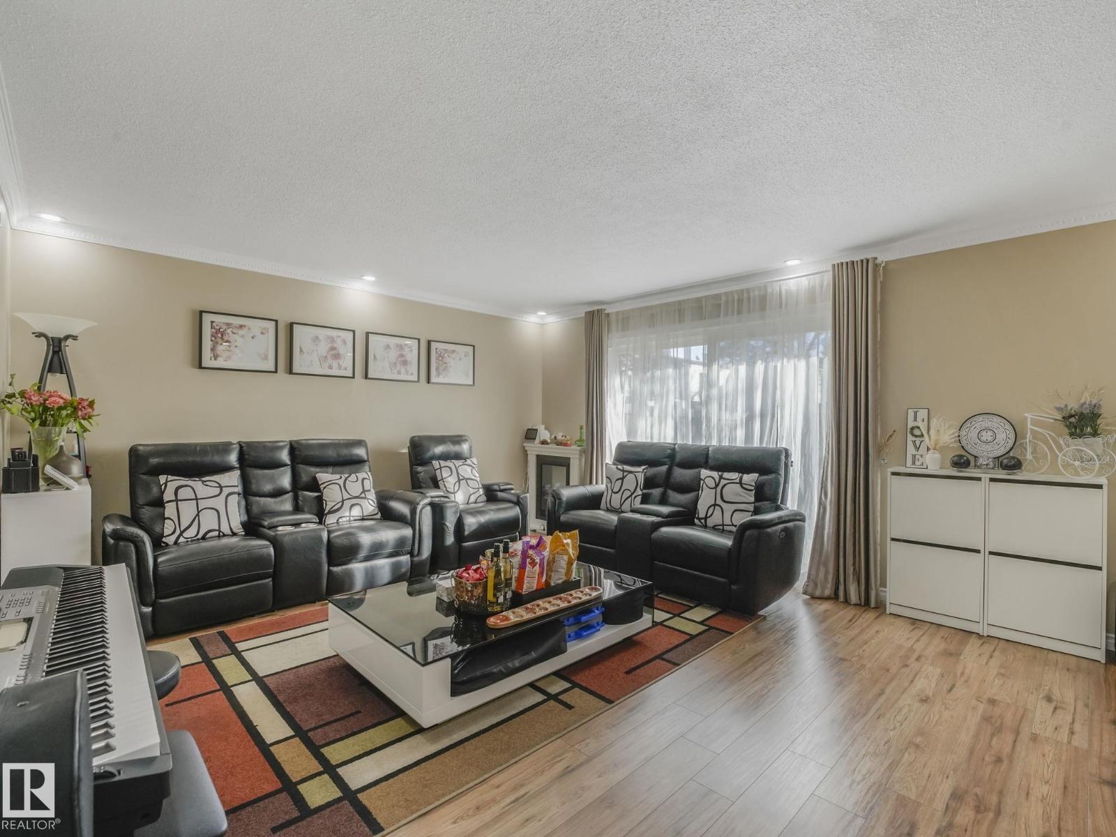#k8 1 Garden Grove Nw, Edmonton, Alberta  T6J 2L3 - Photo 11 - E4462926