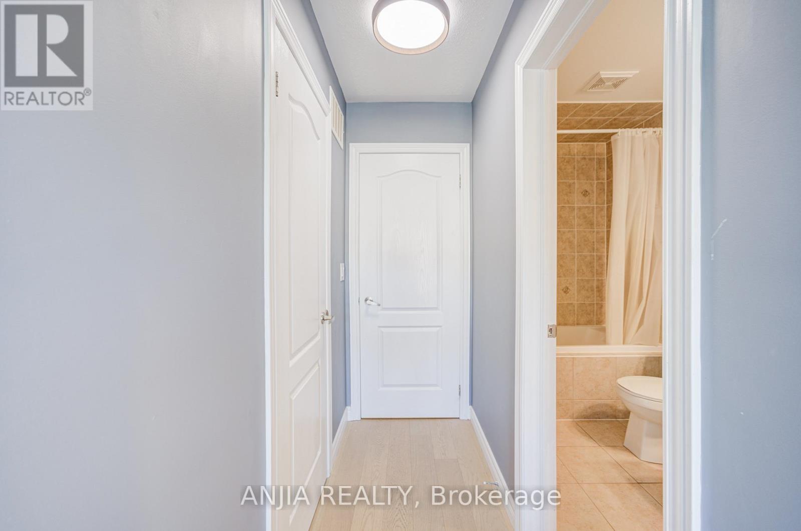 5 Valliere Drive, Markham, Ontario  L6C 0M7 - Photo 33 - N12473626