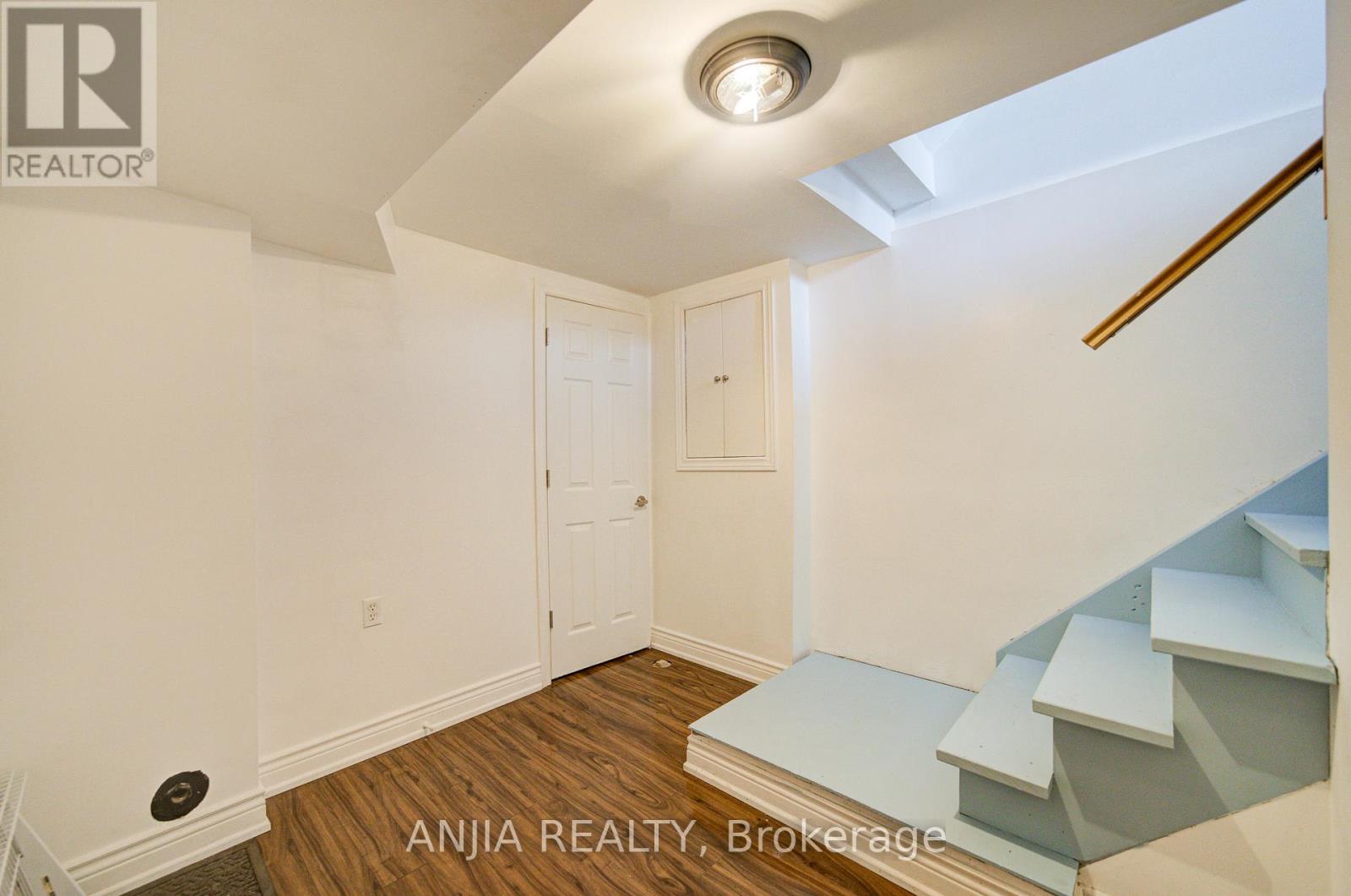 19 Dunbar Crescent, Markham, Ontario  L3R 6W9 - Photo 38 - N12473658
