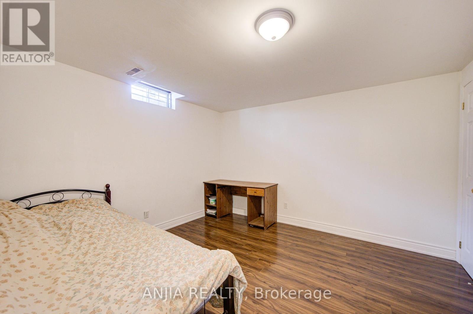 19 Dunbar Crescent, Markham, Ontario  L3R 6W9 - Photo 45 - N12473658