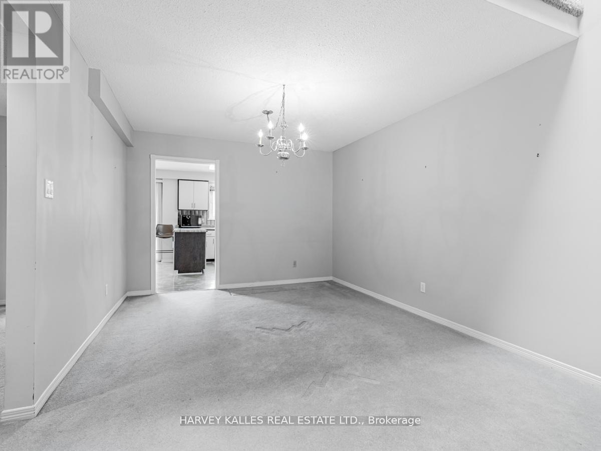 18 Finlayson Court W, Vaughan, Ontario  L4J 3B8 - Photo 10 - N12473664