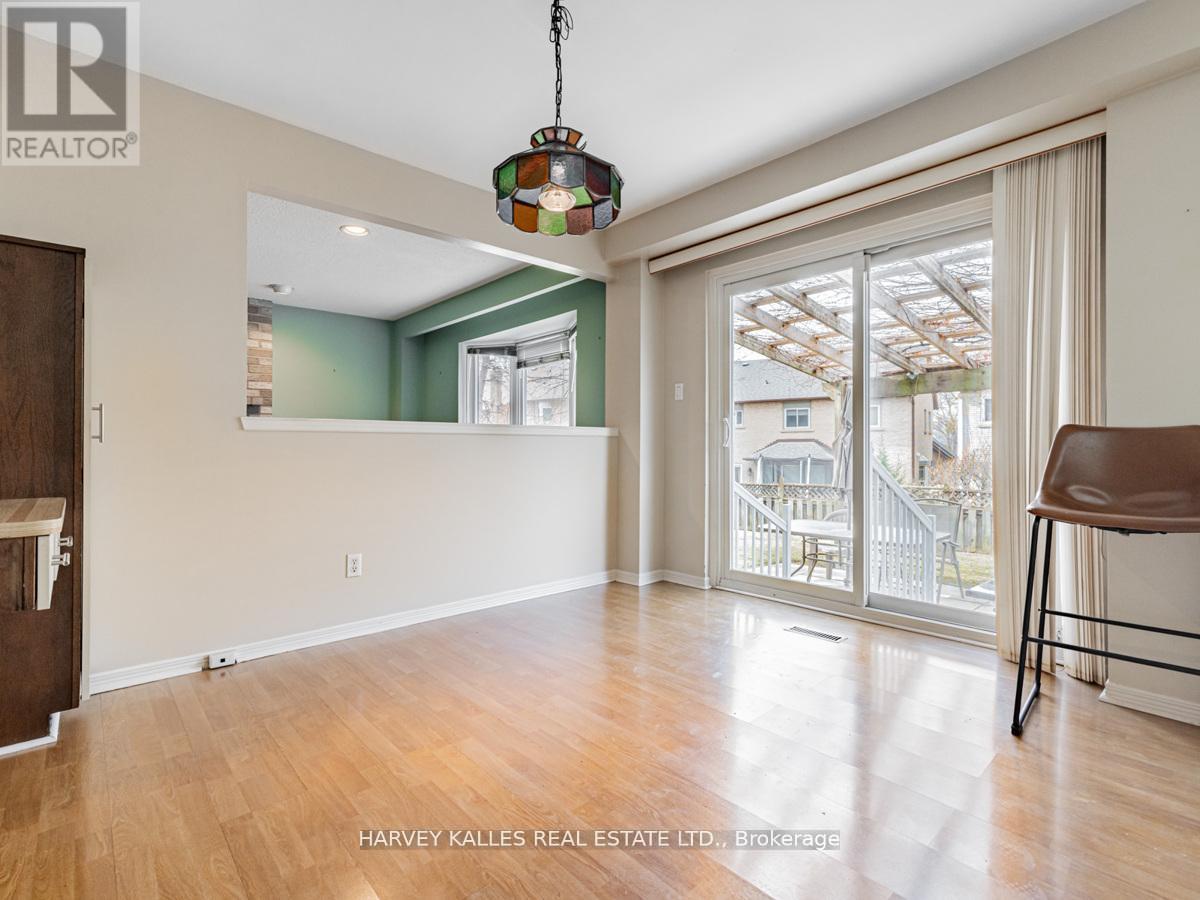18 Finlayson Court W, Vaughan, Ontario  L4J 3B8 - Photo 17 - N12473664