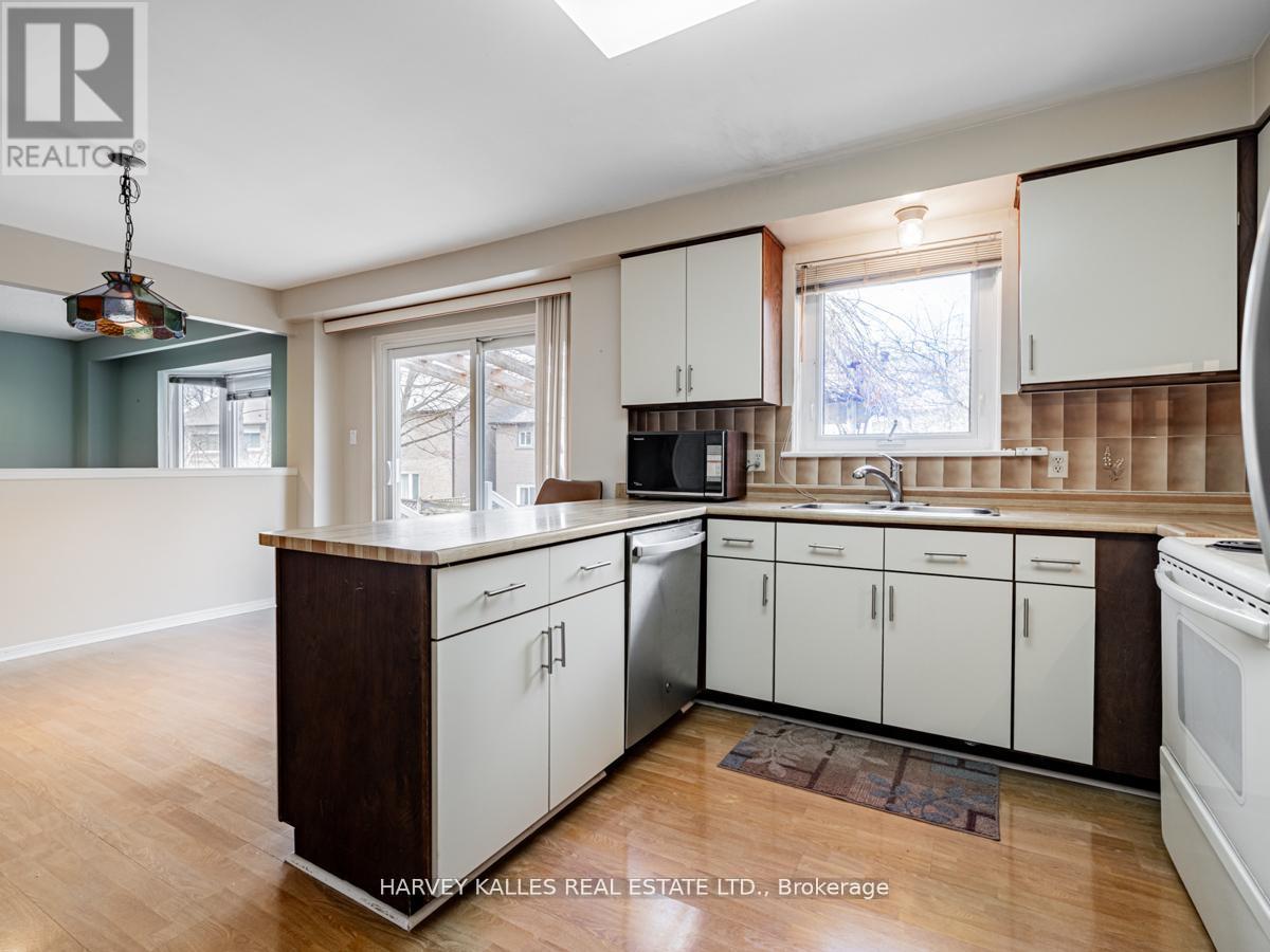 18 Finlayson Court W, Vaughan, Ontario  L4J 3B8 - Photo 20 - N12473664