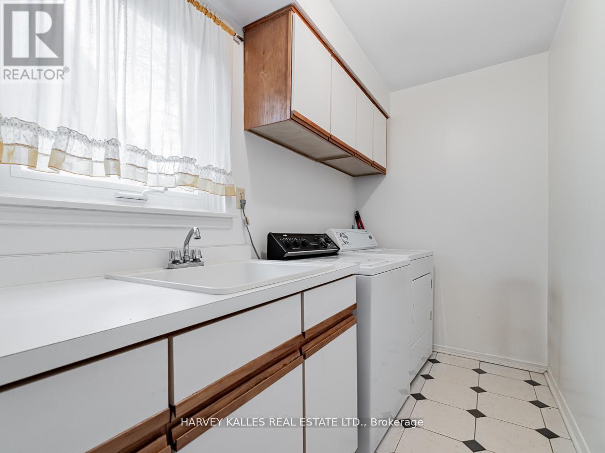 18 Finlayson Court W, Vaughan, Ontario  L4J 3B8 - Photo 21 - N12473664