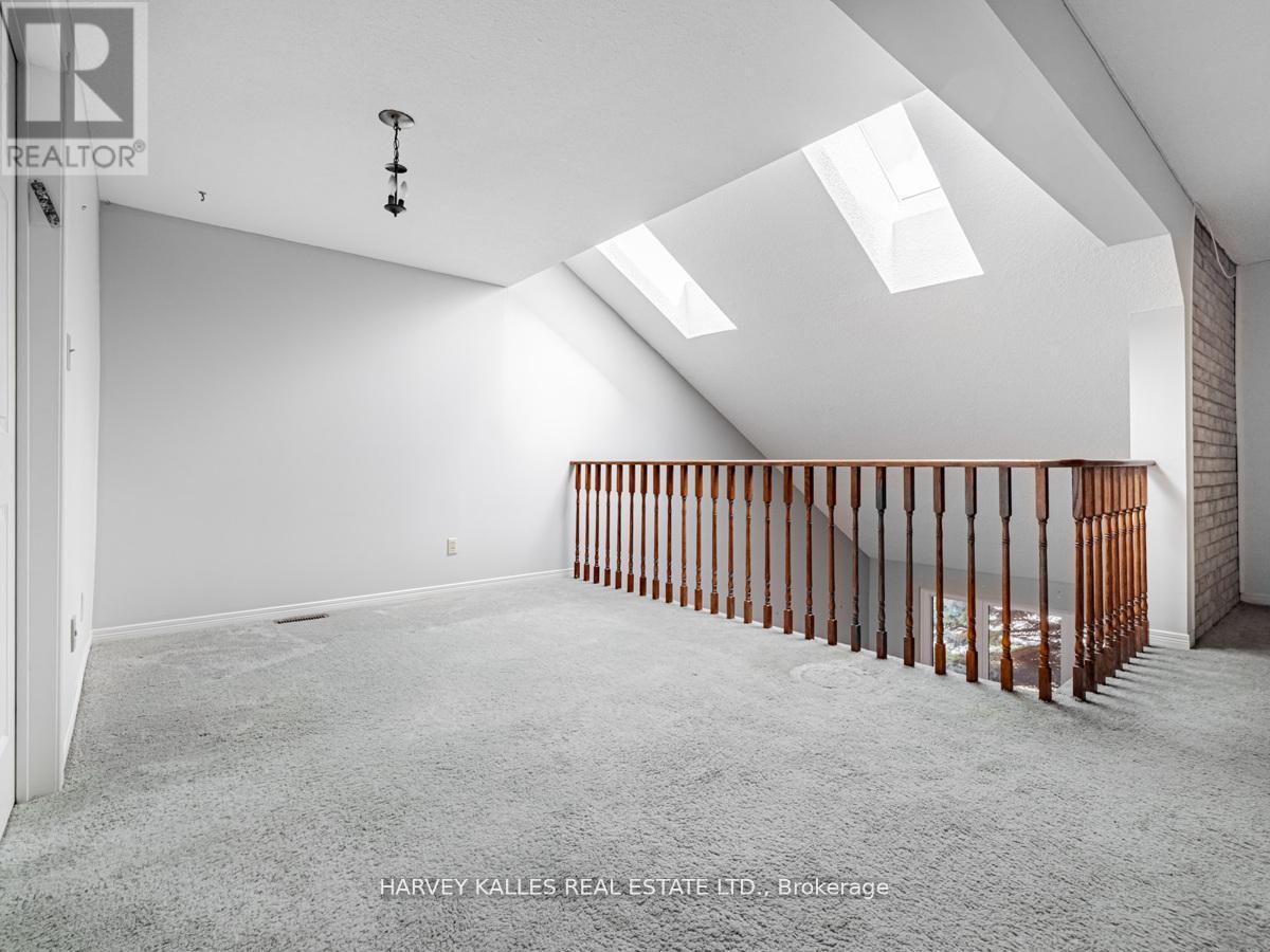 18 Finlayson Court W, Vaughan, Ontario  L4J 3B8 - Photo 24 - N12473664