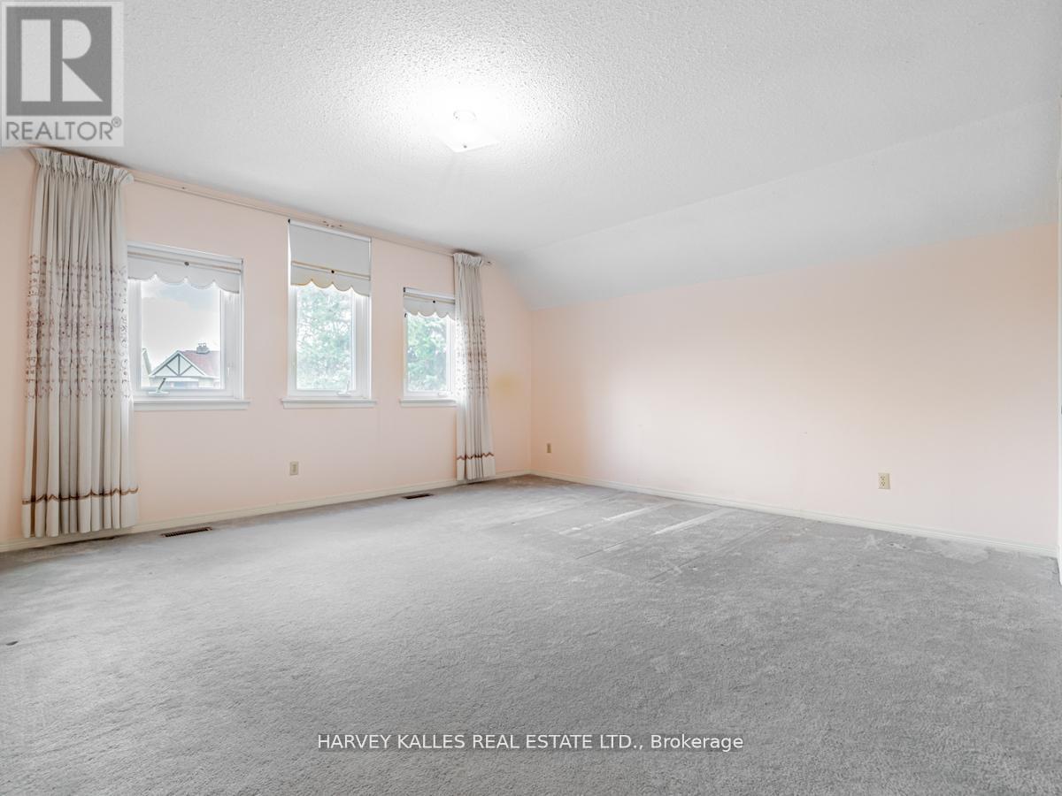 18 Finlayson Court W, Vaughan, Ontario  L4J 3B8 - Photo 31 - N12473664
