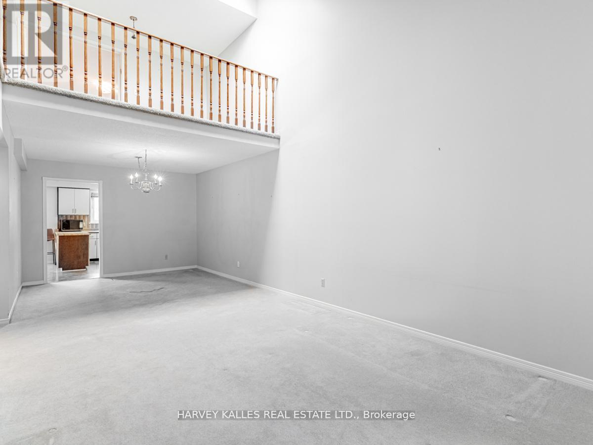 18 Finlayson Court W, Vaughan, Ontario  L4J 3B8 - Photo 7 - N12473664