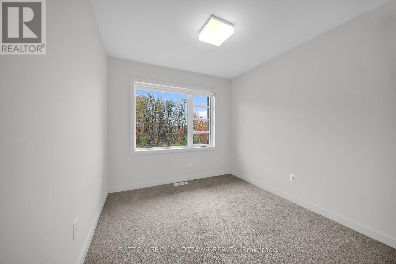 737 Acai Way, Ottawa, Ontario  K1X 0K1 - Photo 22 - X12407359