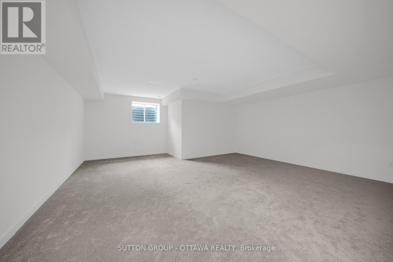 737 Acai Way, Ottawa, Ontario  K1X 0K1 - Photo 31 - X12407359