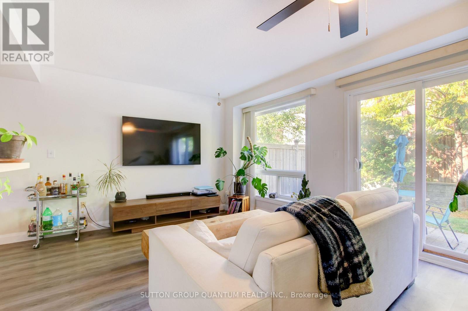58 - 55 Barondale Drive, Mississauga, Ontario  L4Z 3P9 - Photo 9 - W12473627