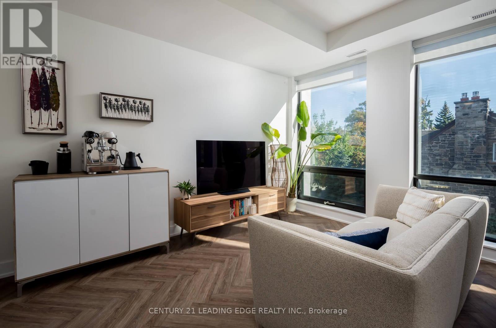 204 - 441 Jane Street, Toronto, Ontario  M6S 3Z9 - Photo 10 - W12473631