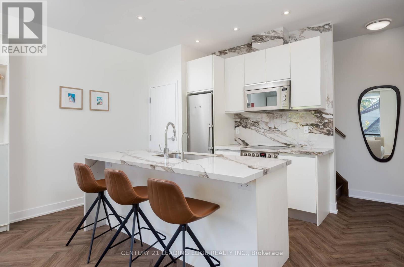 204 - 441 Jane Street, Toronto, Ontario  M6S 3Z9 - Photo 4 - W12473631