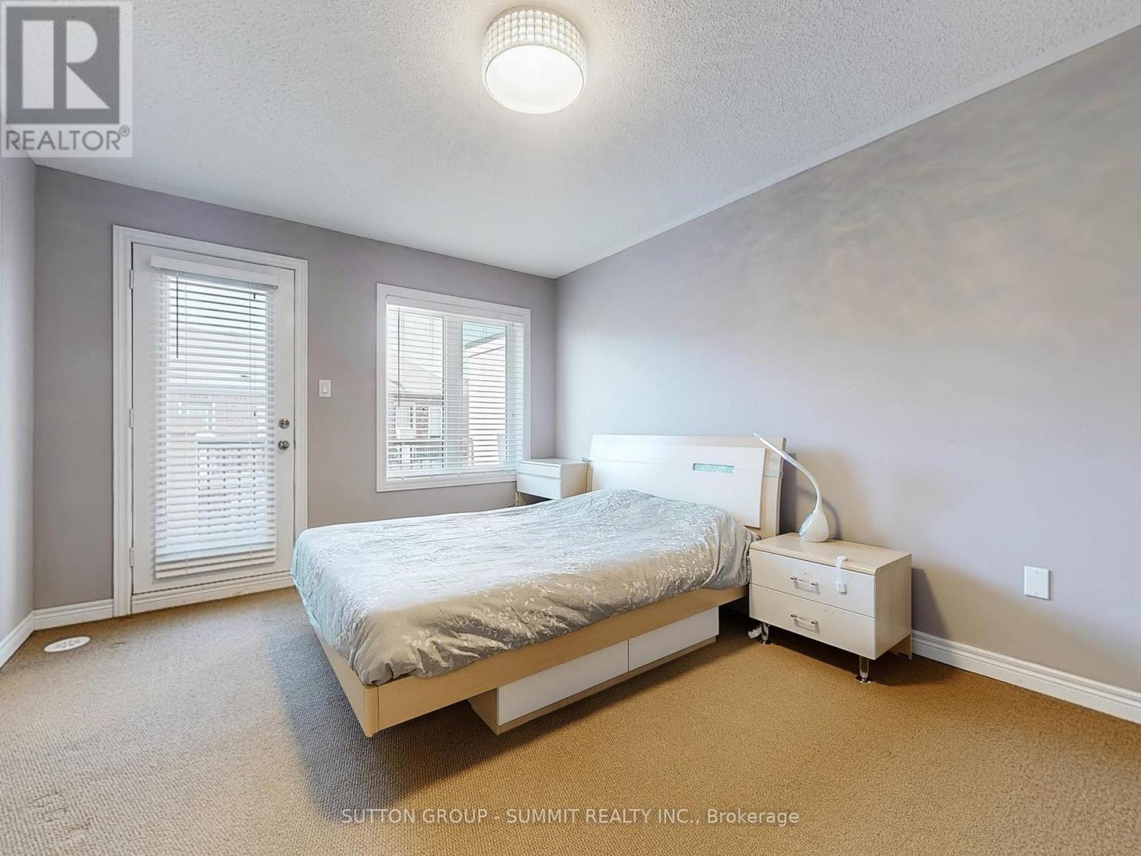 3050 Eberly Woods Drive, Oakville, Ontario  L6M 0T5 - Photo 18 - W12473634