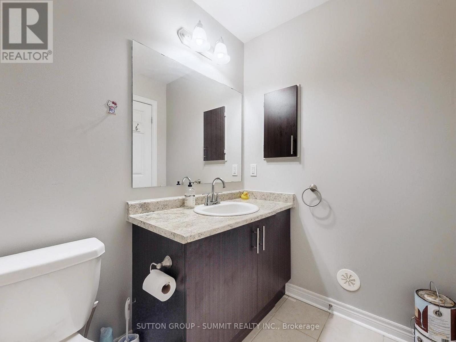 3050 Eberly Woods Drive, Oakville, Ontario  L6M 0T5 - Photo 33 - W12473634
